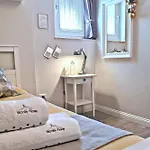 Vicolo Fiore 4*