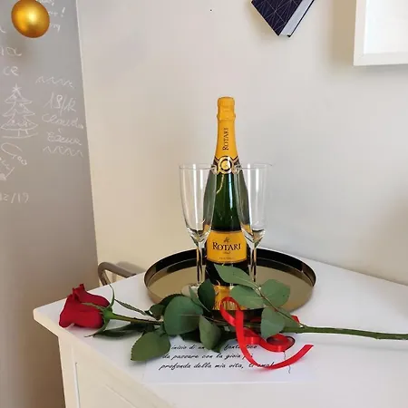 ゲストハウス Vicolo Fiore