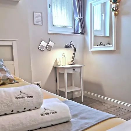 Vicolo Fiore 4*