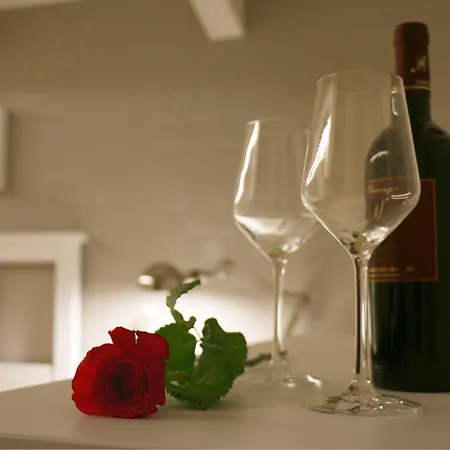 Vicolo Fiore 4* マテーラ