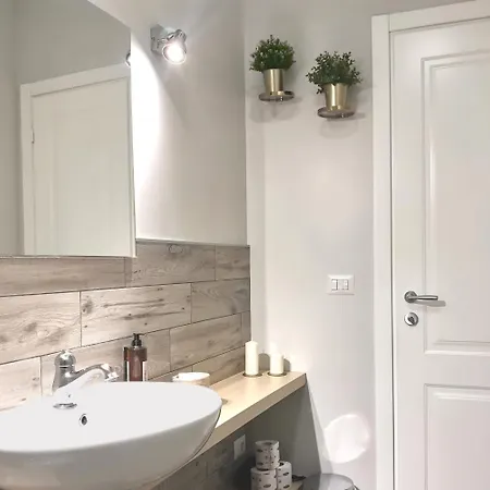 ゲストハウス Vicolo Fiore マテーラ